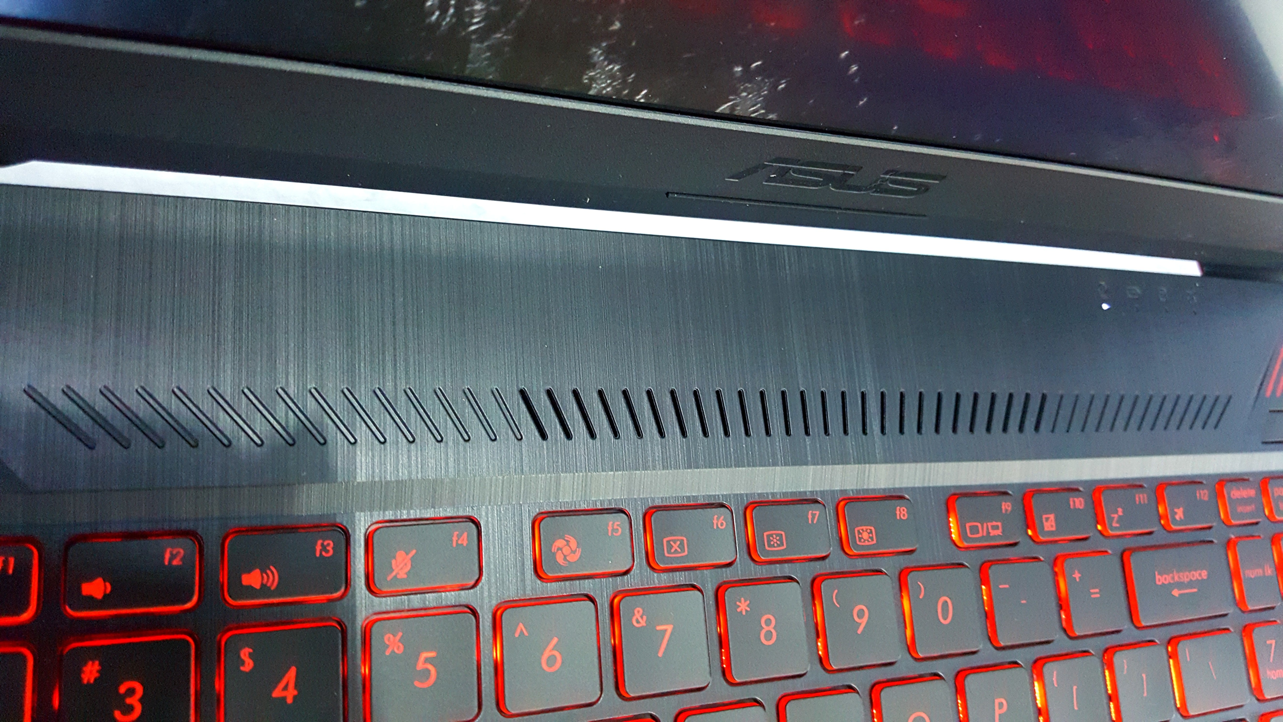 tản nhiệt trên FX504